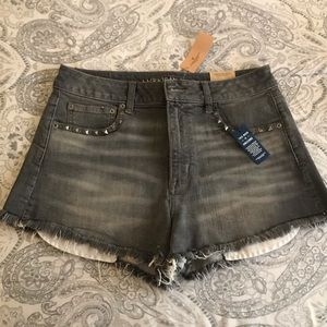 American Eagle hi rise denim shorts NWT